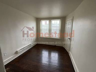 Main picture of 532 DeKalb St