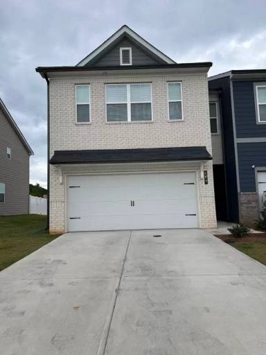 Main picture of 108 Founders Dr