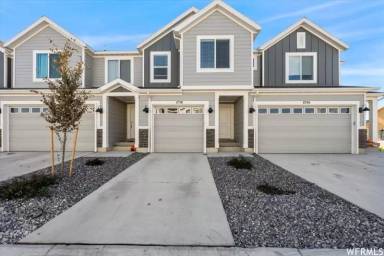 Main picture of 1758 E Eagle View Ln