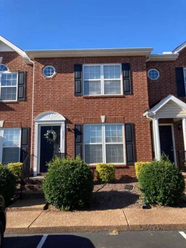 Main picture of 327 Stewarts Landing Cir
