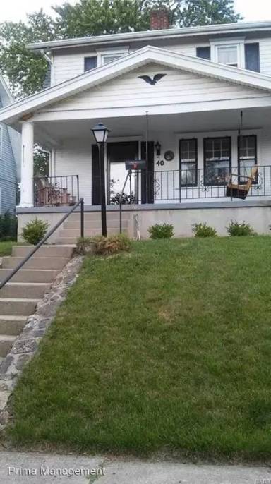Main picture of 42 S Cherrywood Ave