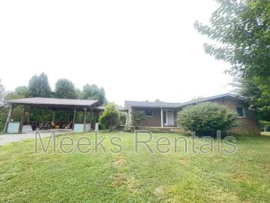 Main picture of 165 Sunset Ridge Rd