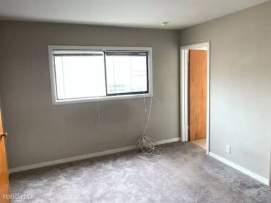 Main picture of 2409 18th Ave