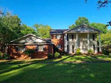 Main picture of 6475 Halcyon Dr