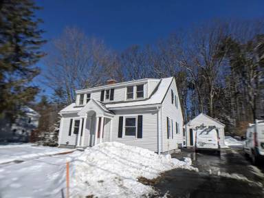Main picture of 62 Walker St