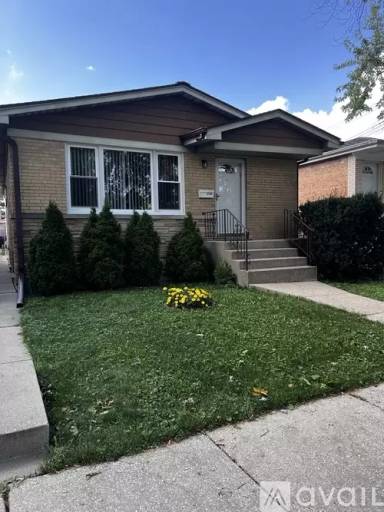 Main picture of 3136 N Olcott Ave