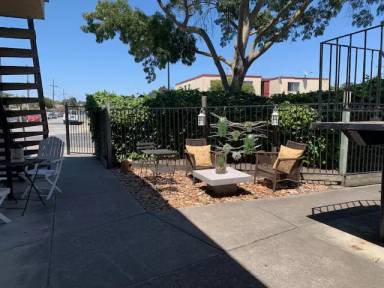 Main picture of 1240 Broadway Ave