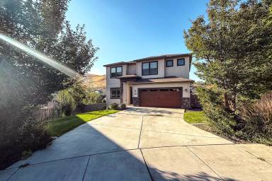 Main picture of 1060 Cayuse Dr