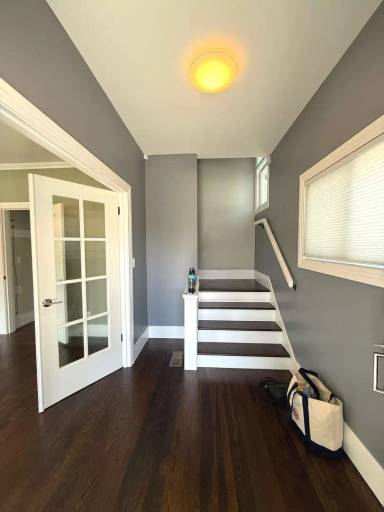 Main picture of 2305 Howe St