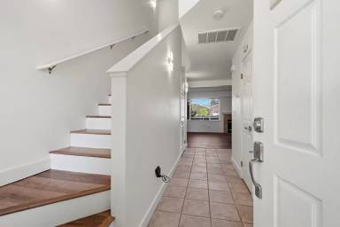 Main picture of 14 Orange Blossom Way