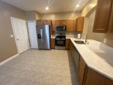 Main picture of 3299 Antica St