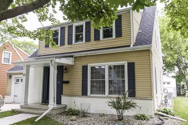 Main picture of 121 Hazel St