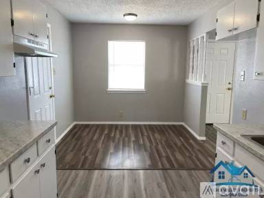 Main picture of 3114 Juanita Ave