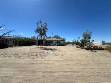 Main picture of 7054 Broad Ave