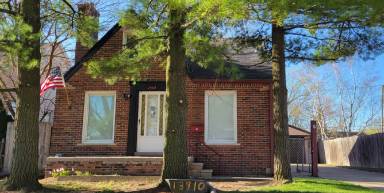 Main picture of 13910 Julius Ave