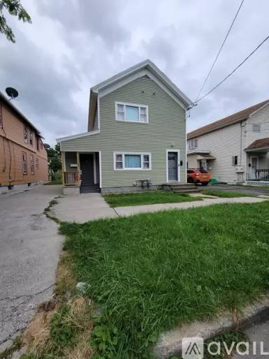 Main picture of 118 Gold St