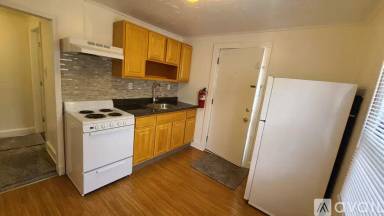 Main picture of 615 3rd St N