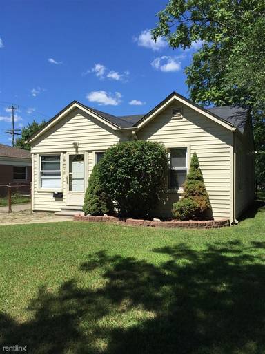 Main picture of 25544 McDonald St