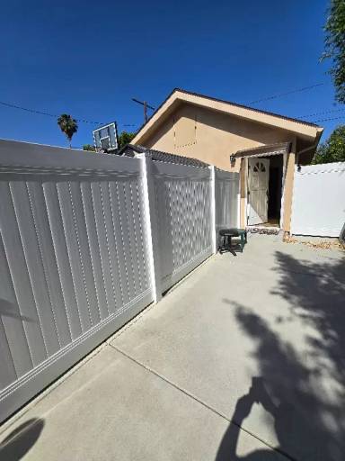 Main picture of 5706 Willis Ave