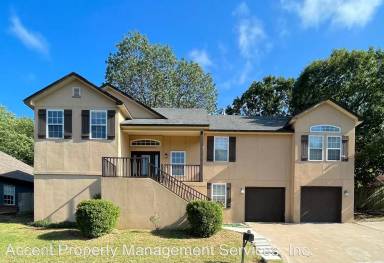 Main picture of 5926 E 76th Ct