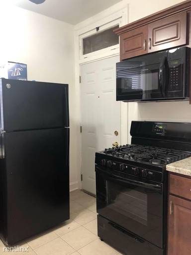 Main picture of 7200 S Rhodes Ave