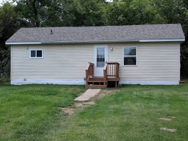 Main picture of 403 Central Ave N
