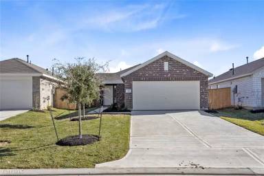 Main picture of 7323 Greenbriar Canyon Ln
