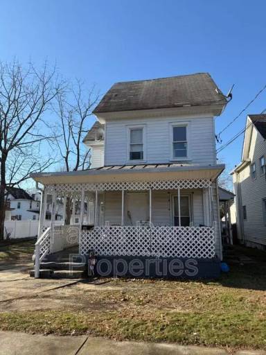 Main picture of 202 N 7th St
