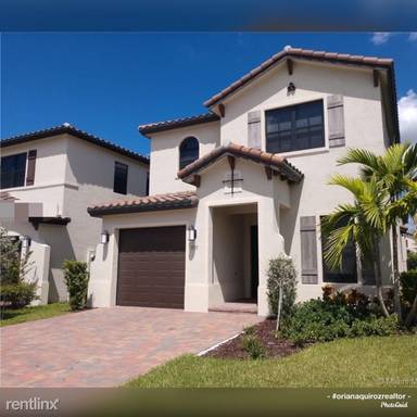 Main picture of 3204 W 96th Pl