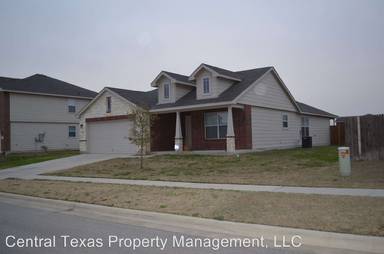 Main picture of 5504 Milky Way Ave