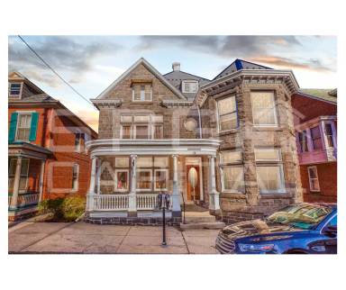 Main picture of 38 E Middle St, Gettysburg