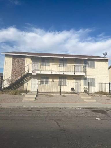 Main picture of 4741 Corsaire Ave