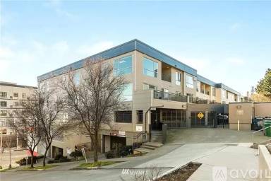 Main picture of 321 10th Ave S