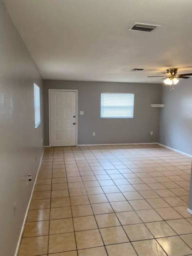 Main picture of 5703 Silver Spur Dr