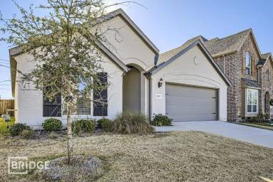 Main picture of 1937 Barnhill Ln