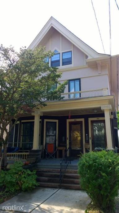 Main picture of 914 Jenifer St