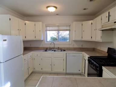 Main picture of 1852 Crystal Springs Ln