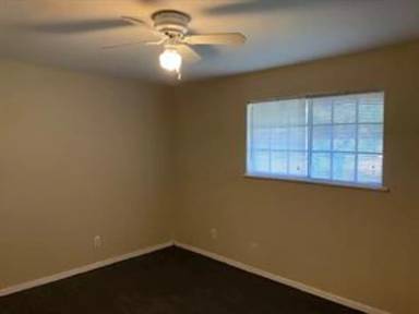 Main picture of 5521 Columbia Ave