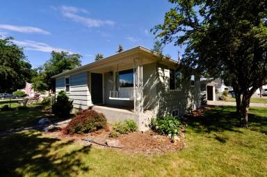 Main picture of 1223 E Saint Maries Ave