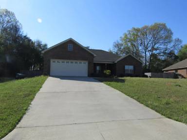 Main picture of 214 Clearview Dr