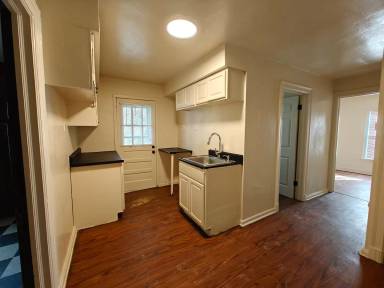 Main picture of 8856 Snowhill Ct