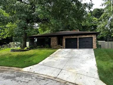 Main picture of 1739 N Creek Ct