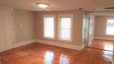 Main picture of 37 Broad St