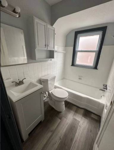 Main picture of 18478 Stout St