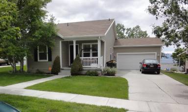 Main picture of 1687 Colavito Way