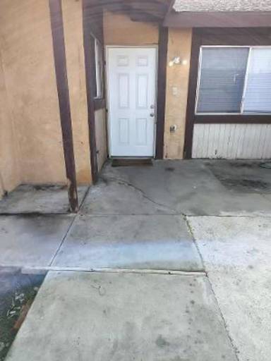 Main picture of 6100 Stine Rd