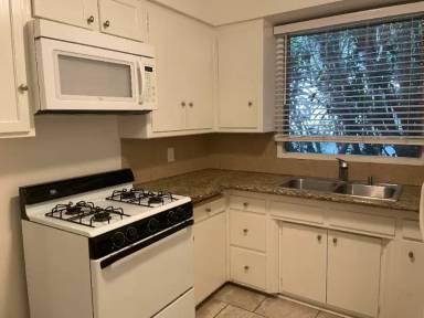 Main picture of 1122 S Clark Dr