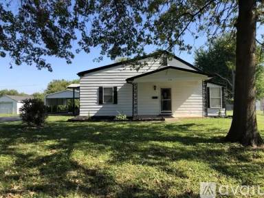 Main picture of 318 Ames Pl