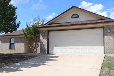 Main picture of 2703 Curtis Dr