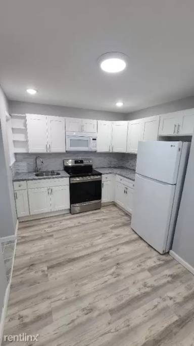 Main picture of 1927 Bonitz St